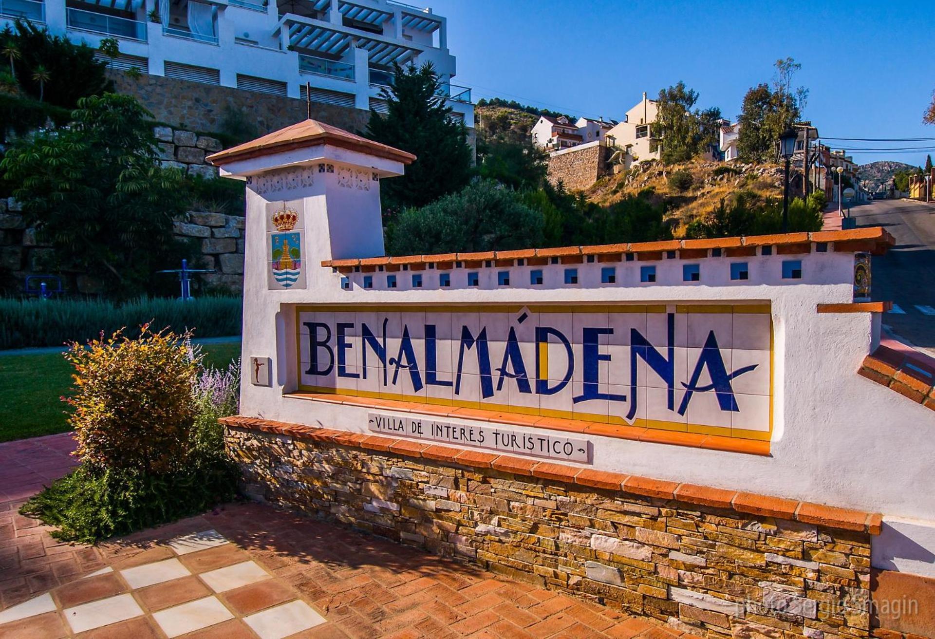 714 Iris - Vista Al Mar - Cerca De Tren, Restaurantes, Tiendas - Playa A 10 Min Caminando Appartement Benalmádena
